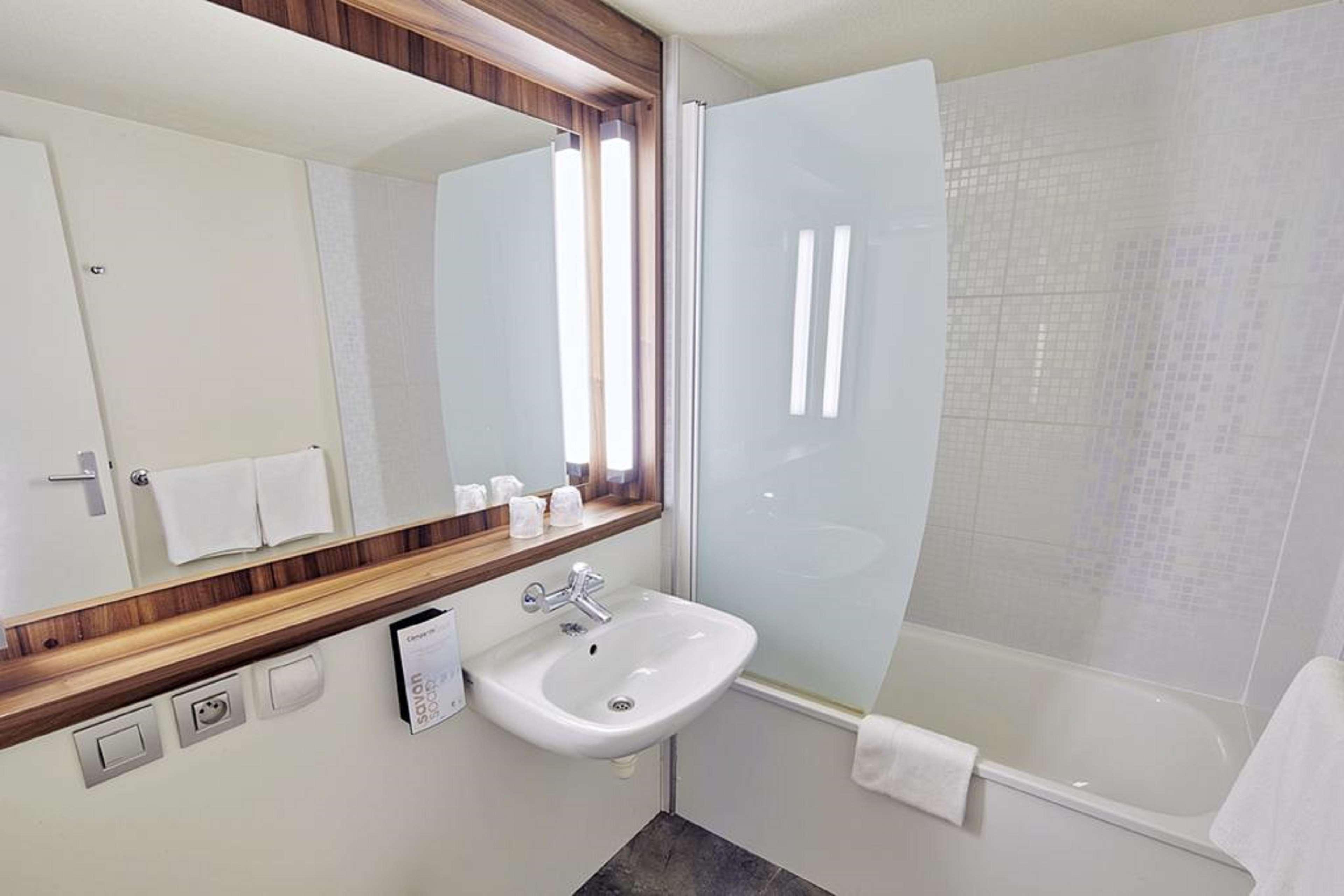 Campanile Lille - Lomme Otel Dış mekan fotoğraf