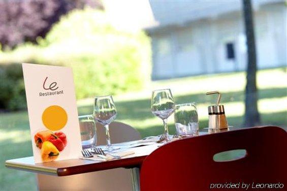 Campanile Lille - Lomme Otel Restoran fotoğraf
